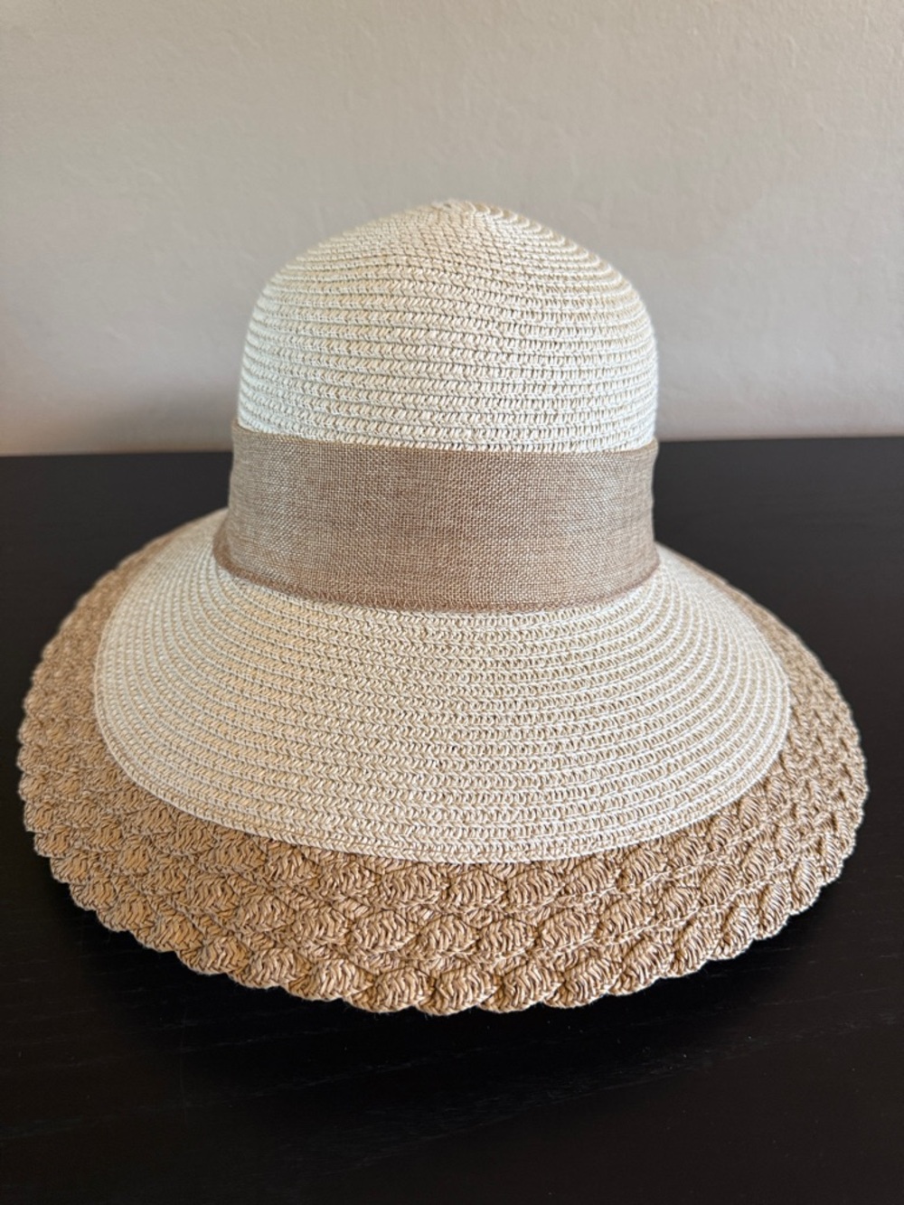 Wide Brim Straw Sun Hat Beige Ribbon Bow New No tag - Picture 6 of 14